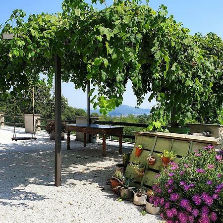 Verderame: Natura E Relax Apartment Almenno San Bartolomeo Bagian luar foto
